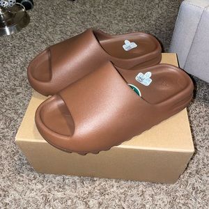 Yeezy Slides
